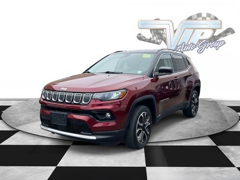 Certified 2022 Jeep Compass Limited image 2