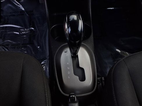 Used 2022 Chevrolet Spark LT image 9