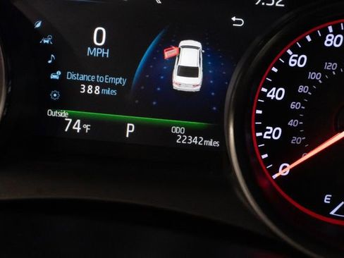 Used 2022 Toyota Camry XSE w/ Navigation Package FWD image 9