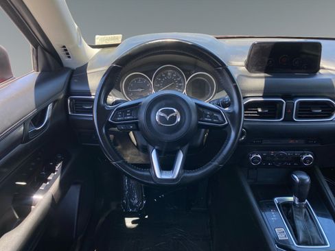 Used 2017 MAZDA CX-5 Touring FWD image 12