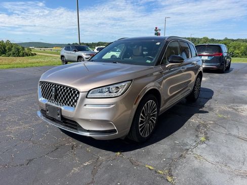 Used 2020 Lincoln Corsair Reserve w/ Equipment Group 201A AWD/4WD image 8