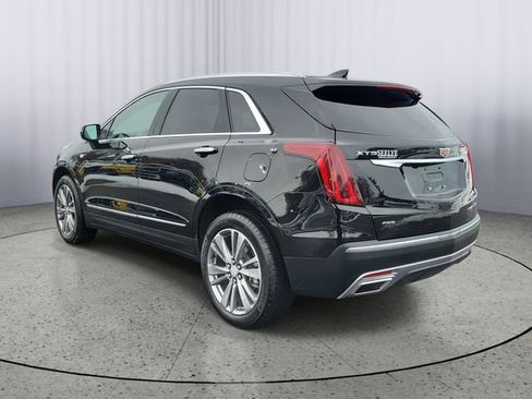 Used 2025 Cadillac XT5 Premium Luxury w/ LPO, Floor Liner Package AWD/4WD image 4
