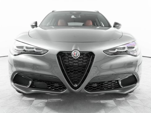 New 2025 Alfa Romeo Stelvio Sprint w/ Veloce Package image 3
