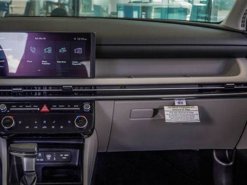 Certified 2025 Hyundai Tucson SEL FWD image 16