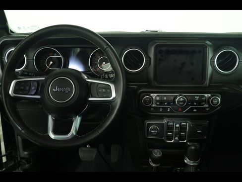 Used 2022 Jeep Wrangler Unlimited Sahara w/ Cold Weather Group image 15