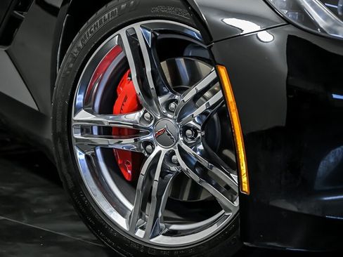 Used 2016 Chevrolet Corvette Stingray Convertible w/ 2LT Preferred Equipment Group RWD image 3