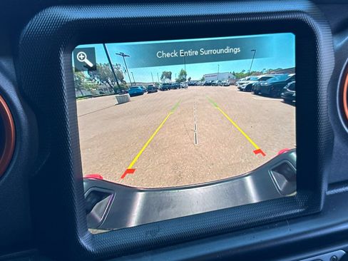 Used 2021 Jeep Gladiator Mojave AWD/4WD image 22
