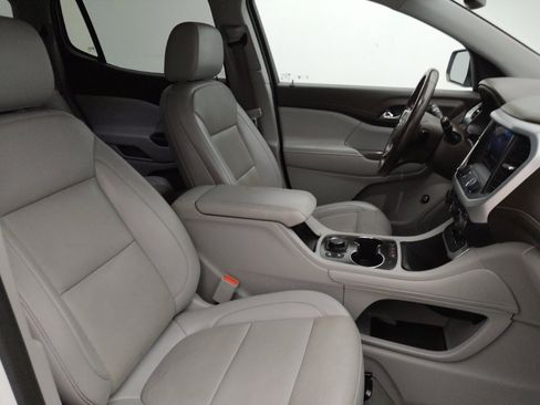 Used 2021 GMC Acadia SLT FWD image 21