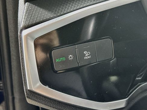Used 2025 Audi Q3 2.0T Premium AWD/4WD image 13