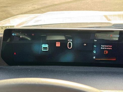 Certified 2025 Ford Expedition Active image 25