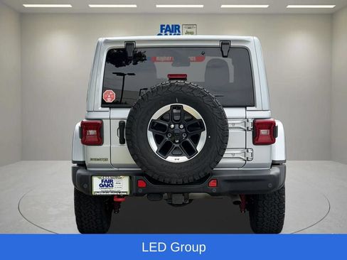 Used 2022 Jeep Wrangler Unlimited Rubicon w/ Steel Bumper Group AWD/4WD image 9