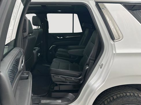 Used 2022 GMC Yukon Denali image 23