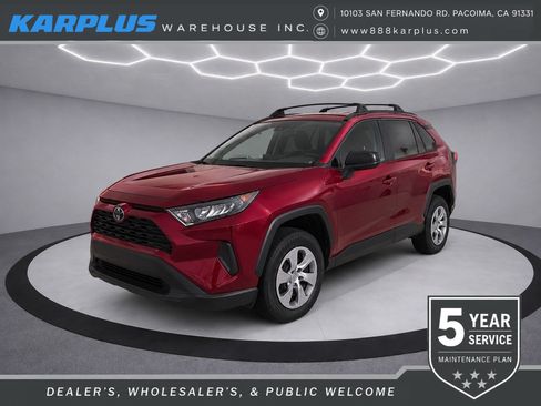 Used 2021 Toyota RAV4 LE w/ Carpet Mat Package (TMS) FWD image 1