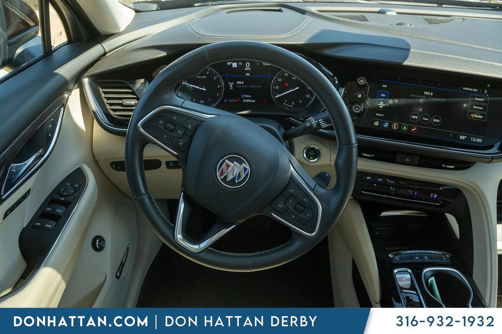 Used 2022 Buick Envision Avenir w/ Premium Seat Package FWD image 5