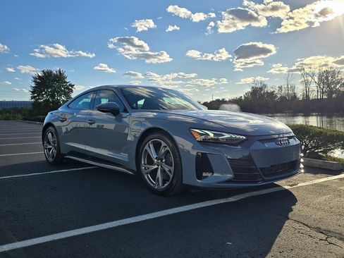 Used 2024 Audi e-tron GT Premium Plus w/ Executive Package image 17