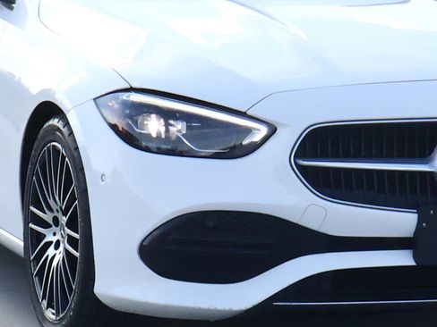 Used 2024 Mercedes-Benz C 300 4MATIC Sedan image 7