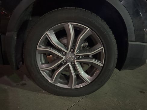 Used 2021 Honda CR-V Touring image 9