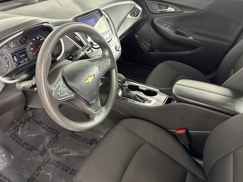 Used 2024 Chevrolet Malibu LT FWD image 7