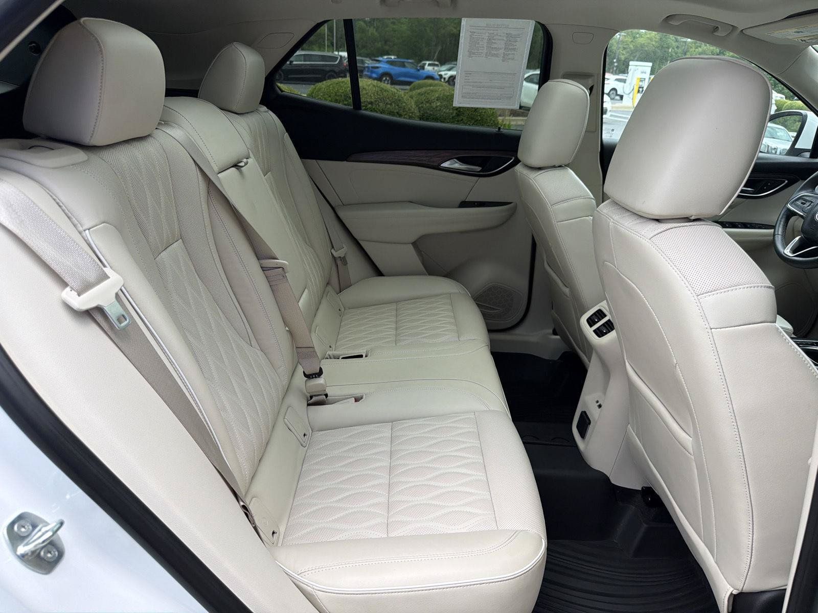 Used 2021 Buick Envision Avenir AWD/4WD image 42