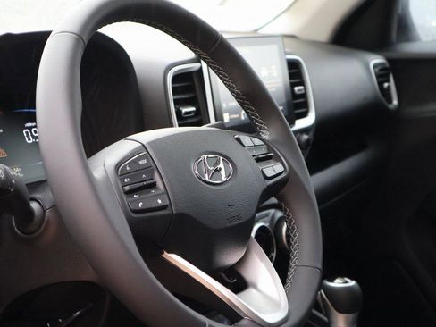 New 2026 Hyundai Venue SEL image 25