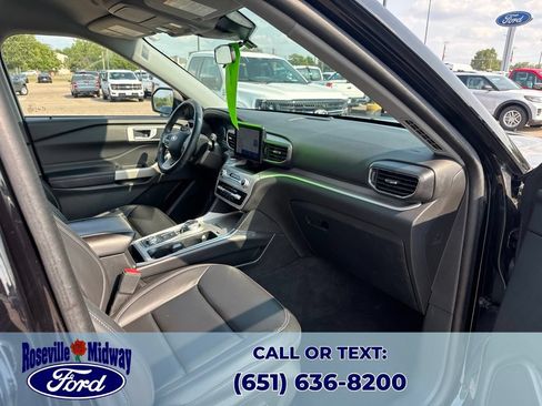 Used 2023 Ford Explorer XLT w/ Equipment Group 202A AWD/4WD image 28