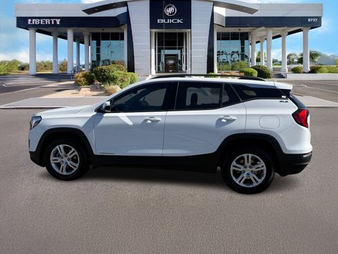 Used 2020 GMC Terrain SLE w/ Driver Convenience Package image 7