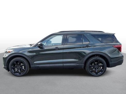 Used 2024 Ford Explorer ST-Line w/ Class IV Trailer Tow Package AWD/4WD image 5