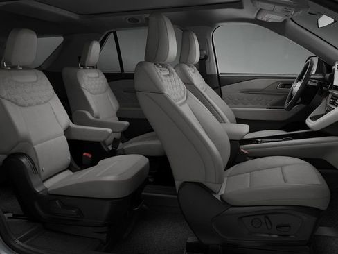 New 2026 Ford Explorer Platinum AWD/4WD image 6