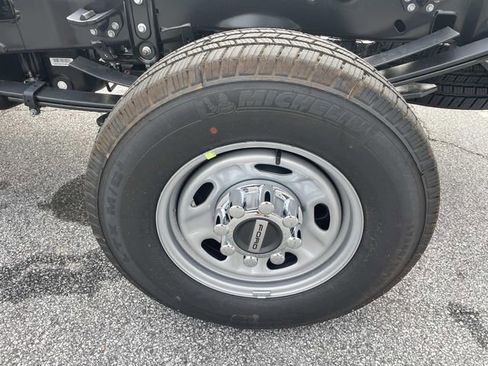 New 2025 Ford F250 XL w/ XL Driver Assist Package image 8