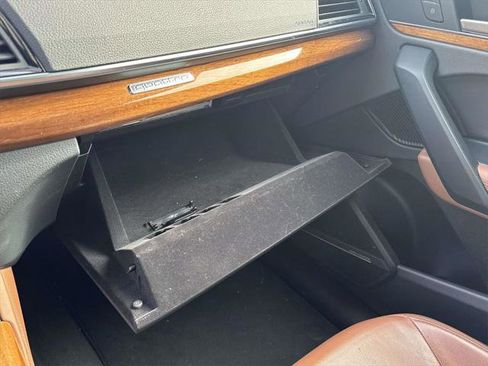 Used 2023 Audi Q5 2.0T Premium Plus image 31