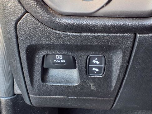 Used 2022 RAM 1500 Big Horn image 16