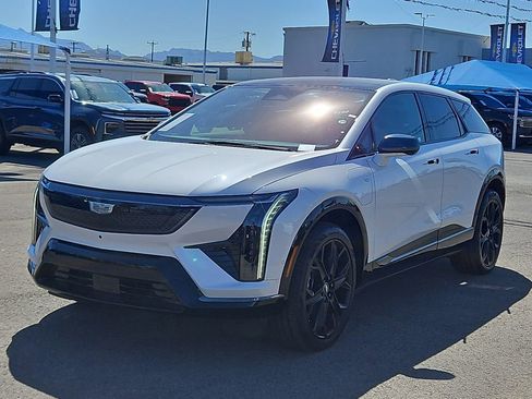 New 2025 Cadillac Optiq Sport 1 w/ LPO, ONYX Package image 1