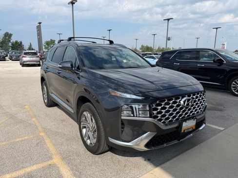 Used 2022 Hyundai Santa Fe SEL w/ Convenience + Premium Package AWD/4WD image 2