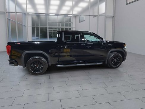 Used 2023 GMC Sierra 1500 Elevation w/ X31 Off-Road Package AWD/4WD image 9