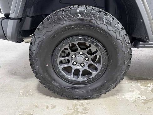 Used 2021 Jeep Wrangler Unlimited Rubicon w/ Xtreme Recon 35" Tire Package image 7