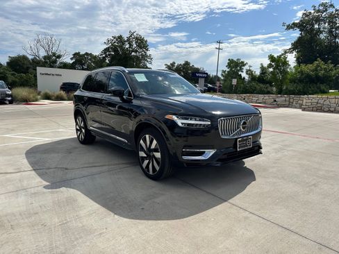 Certified 2024 Volvo XC90 T8 Ultimate image 7
