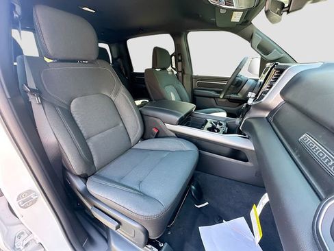 New 2026 RAM 1500 Big Horn AWD/4WD image 30