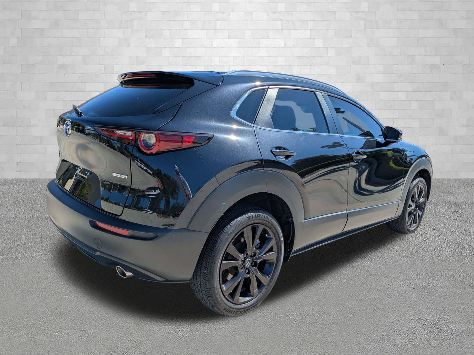 Used 2024 MAZDA CX-30 AWD 2.5 S w/ Select Sport Pkg image 2