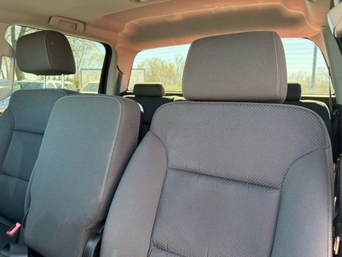 Used 2018 Chevrolet Silverado 1500 LT w/ Texas Edition image 16