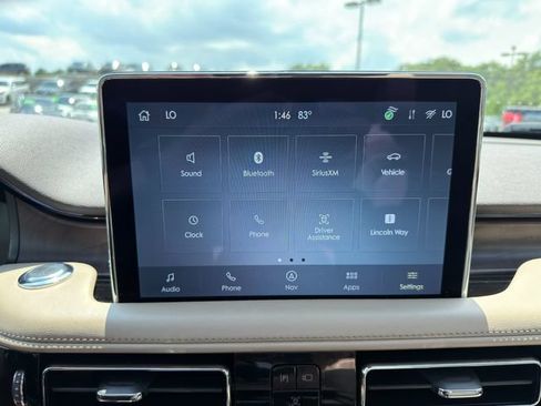 Used 2023 Lincoln Aviator Reserve w/ Equipment Group 201A RWD image 33