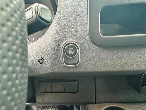 New 2025 Mercedes-Benz Sprinter 2500 image 14