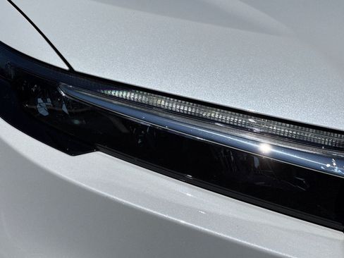 Used 2023 Honda CR-V EX-L image 11