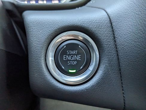 Used 2024 Chevrolet Tahoe Premier image 28