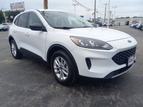 Used 2022 Ford Escape SE w/ Convenience Package AWD/4WD image 3