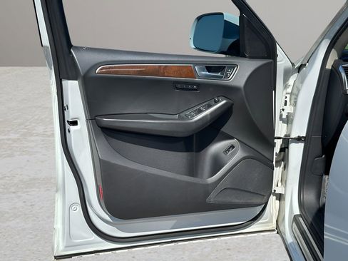 Used 2012 Audi Q5 3.2 Premium Plus image 25