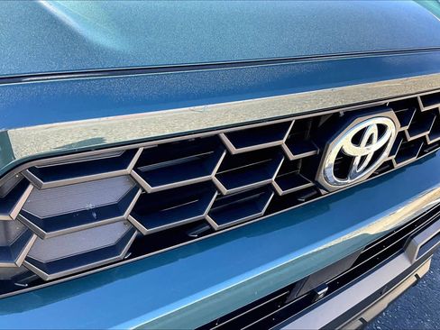 Certified 2025 Toyota 4Runner TRD Off-Road Premium image 26