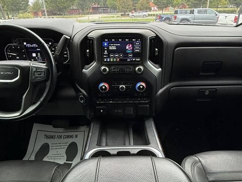 Used 2023 GMC Sierra 2500 Denali w/ Denali Ultimate Package AWD/4WD image 31