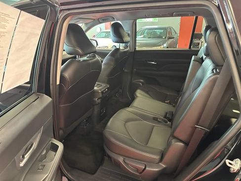 Certified 2024 Toyota Grand Highlander AWD image 14