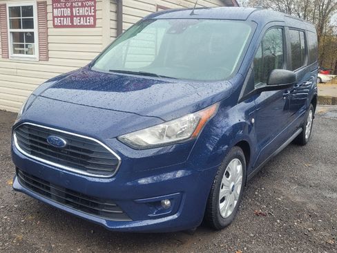 Used 2021 Ford Transit Connect XLT image 4