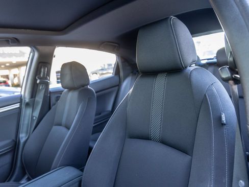Used 2018 Honda Civic EX image 11